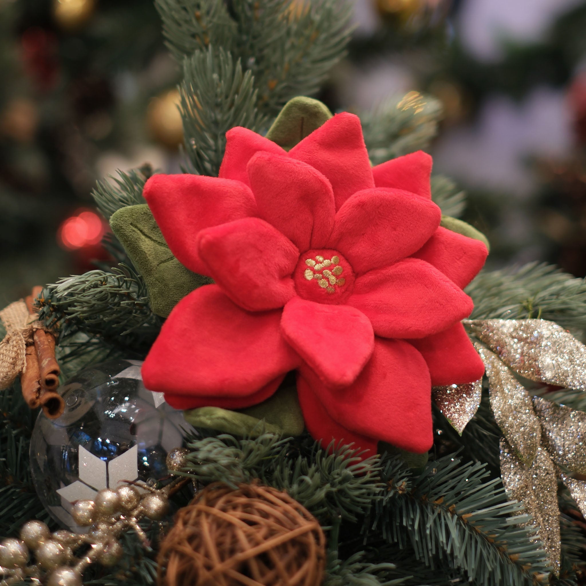 Snuffle Poinsettia Nosework Toy - Pups & Bubs