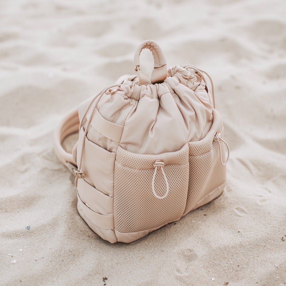 Everyday Dog Walking Bag (Latte) - Pups & Bubs
