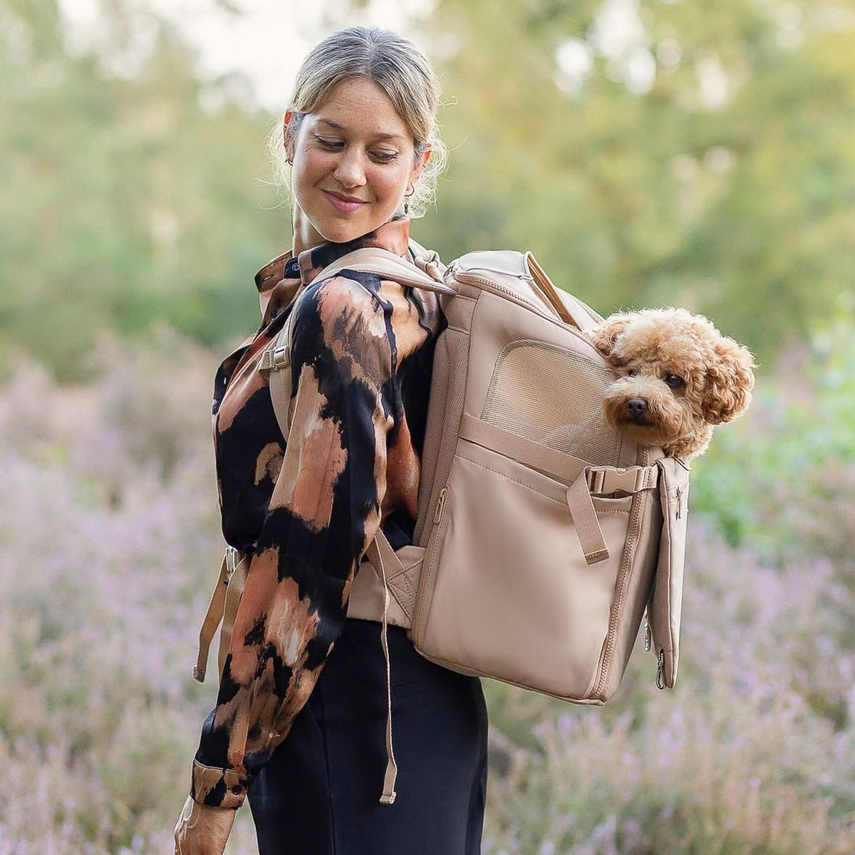 Traveler Pet Carrier Backpack (Desert)